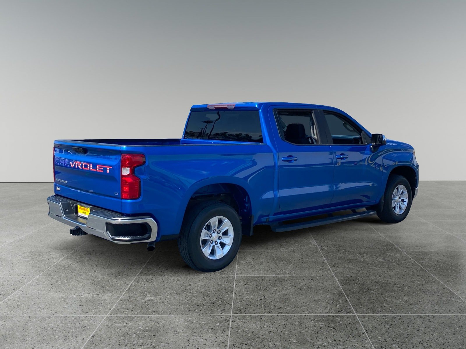 Used 2023 Chevrolet Silverado 1500 LT RWD image 5