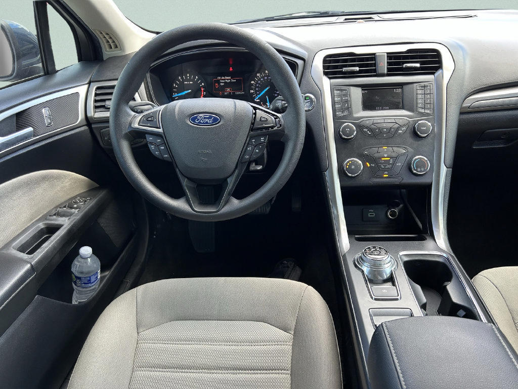 Used 2019 Ford Fusion S FWD image 18
