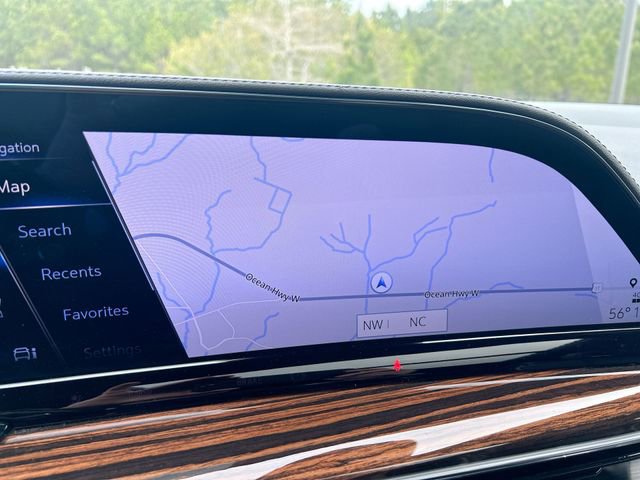 Used 2023 Cadillac Escalade Premium Luxury w/ Performance Package image 22