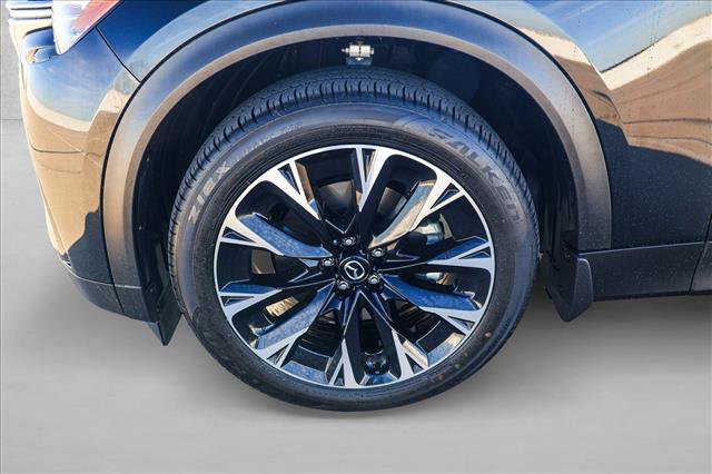 Used 2026 MAZDA CX-90 Plug-In Hybrid w/ Premium Plus AWD/4WD image 9