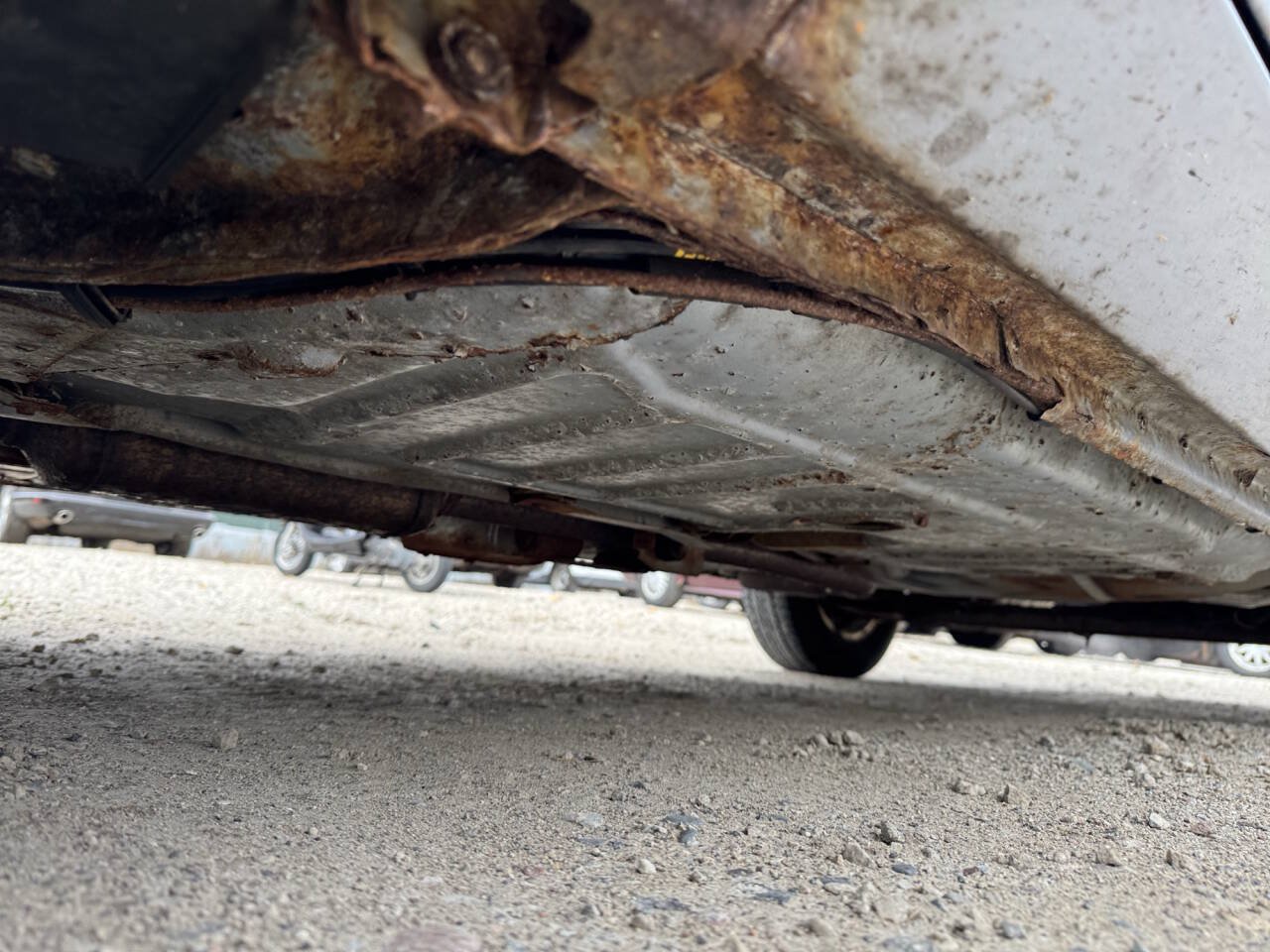 Used 1996 Oldsmobile Cutlass Ciera SL FWD image 14