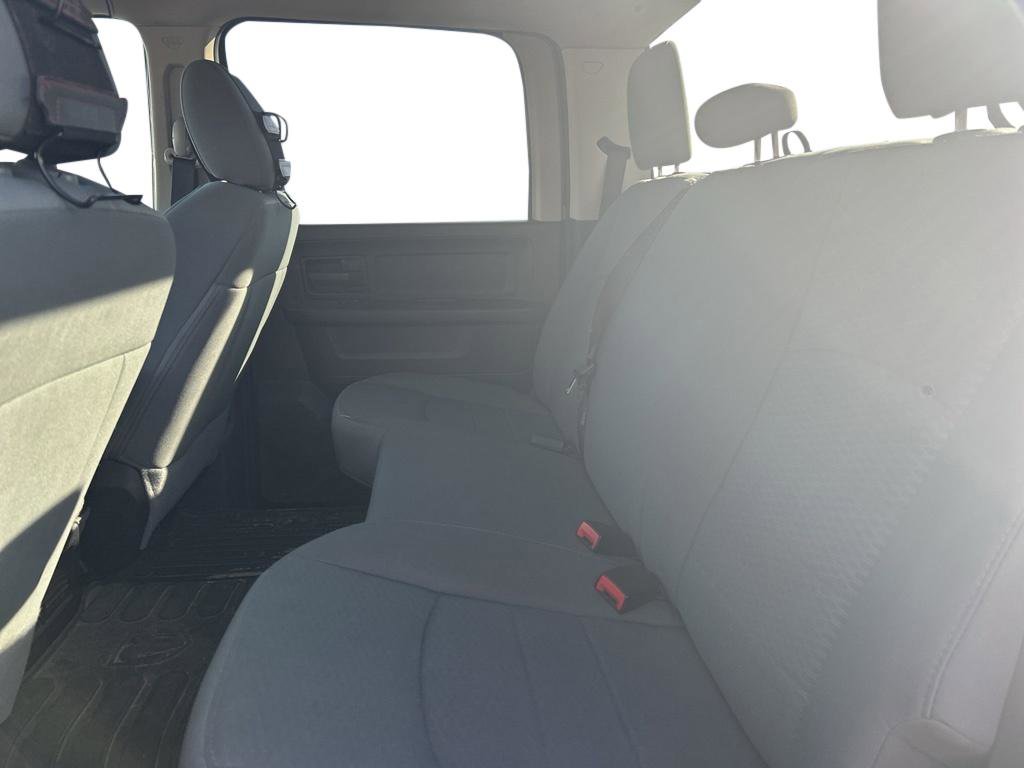 Used 2014 RAM 2500 Tradesman w/ Chrome Appearance Group image 8