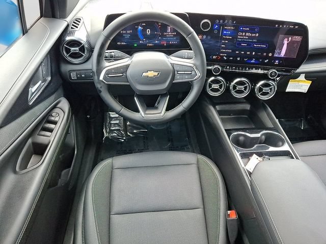 Used 2024 Chevrolet Blazer EV LT AWD/4WD image 13