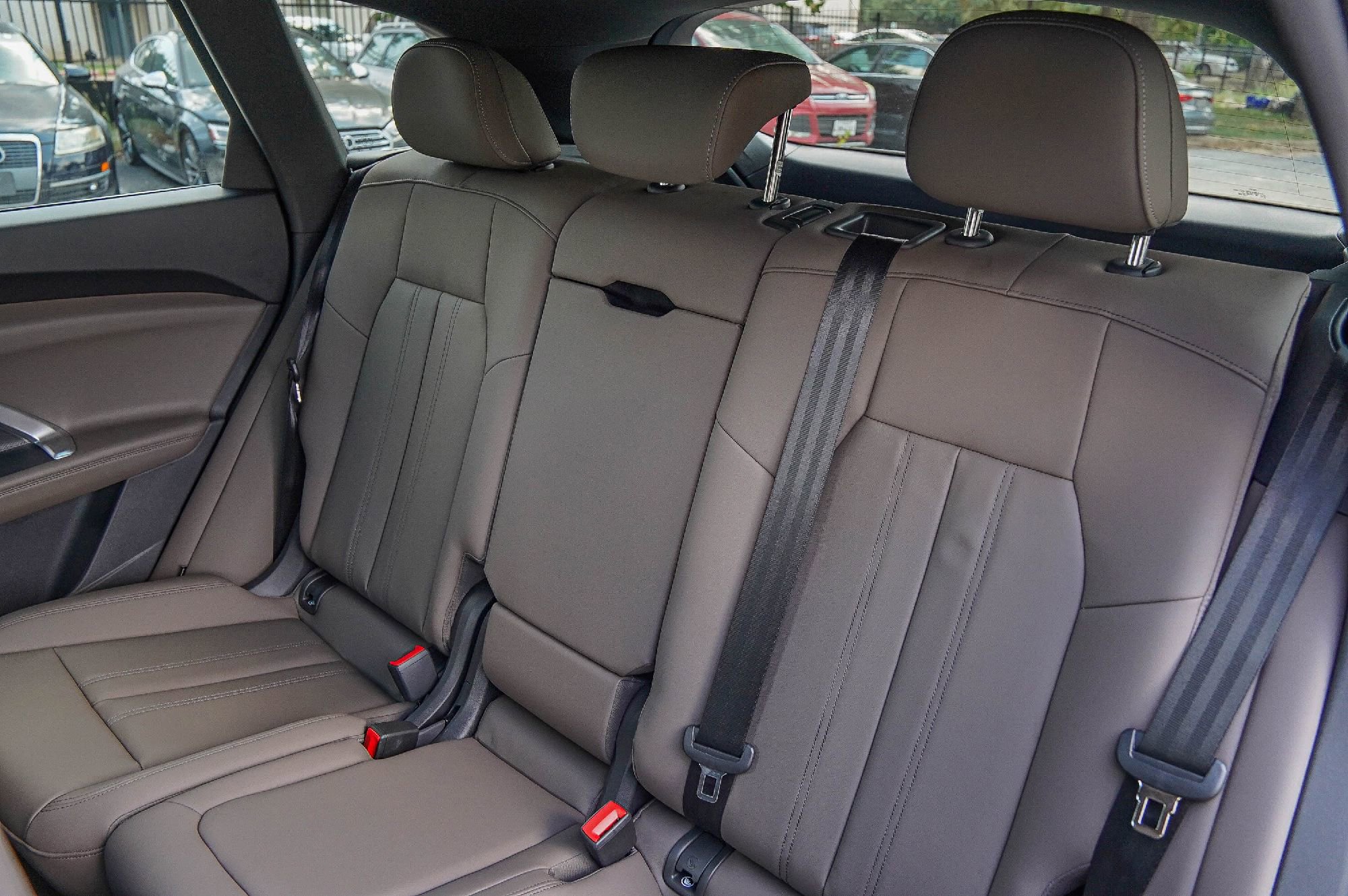 New 2025 Audi Q5 Premium image 24