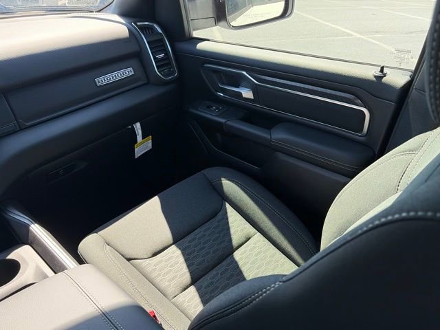 New 2026 RAM 1500 4x4 Crew Cab image 49