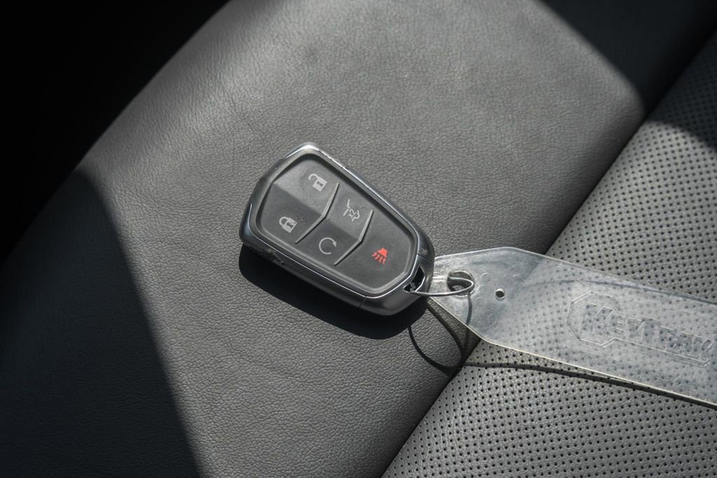 Used 2025 Cadillac XT5 Premium Luxury image 45