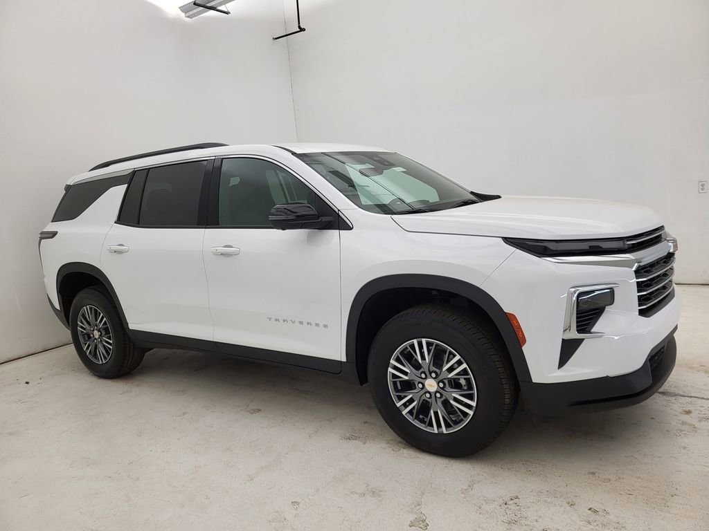New 2026 Chevrolet Traverse LT w/ Driver Confidence Package image 1