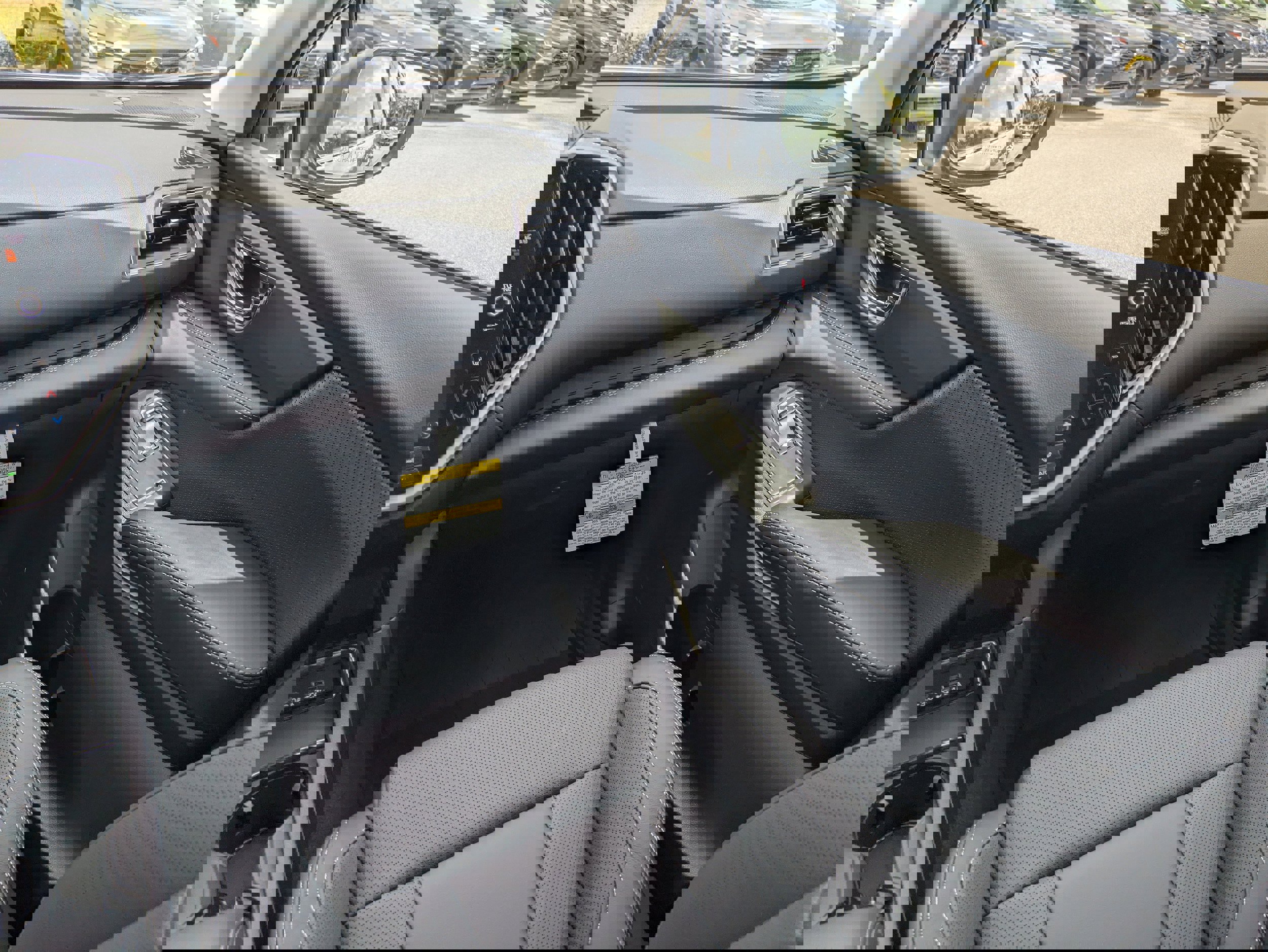 New 2025 Subaru Ascent Limited image 17