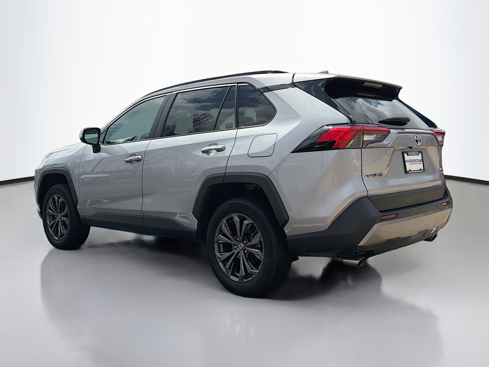 Used 2024 Toyota RAV4 Limited AWD/4WD image 13