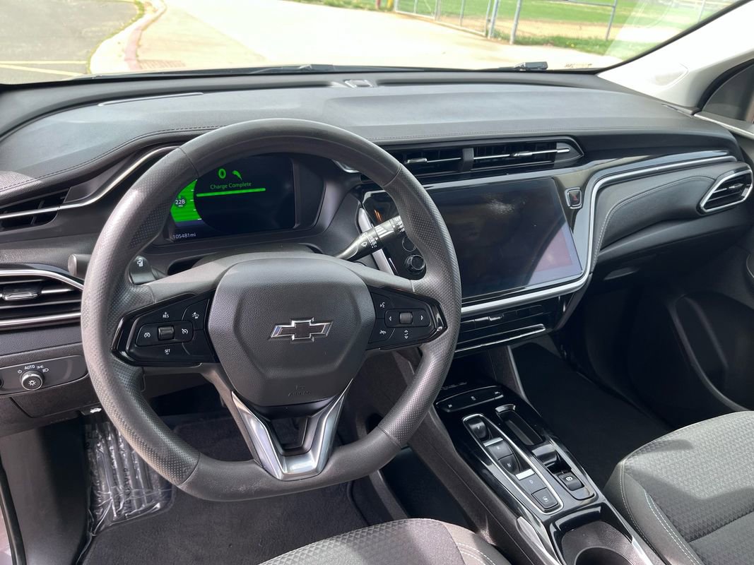 Used 2023 Chevrolet Bolt EUV LT image 12