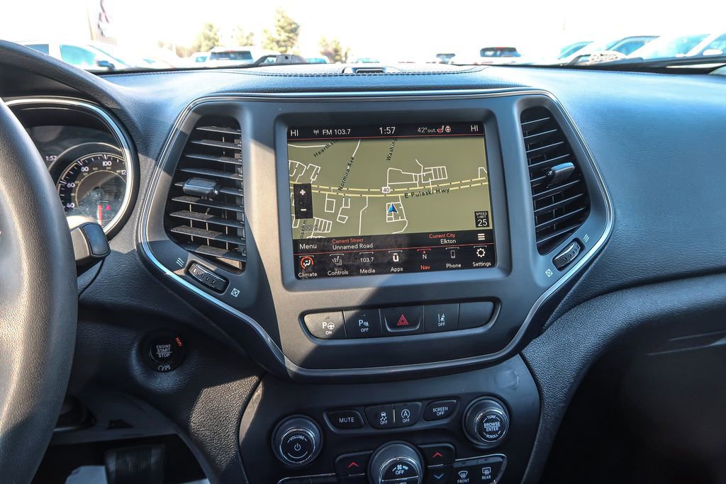 Used 2023 Jeep Cherokee Altitude Lux image 31