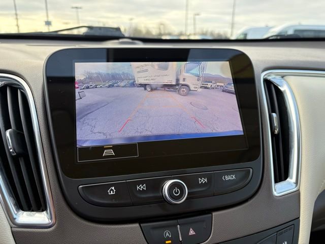 Used 2024 Chevrolet Malibu LT image 5