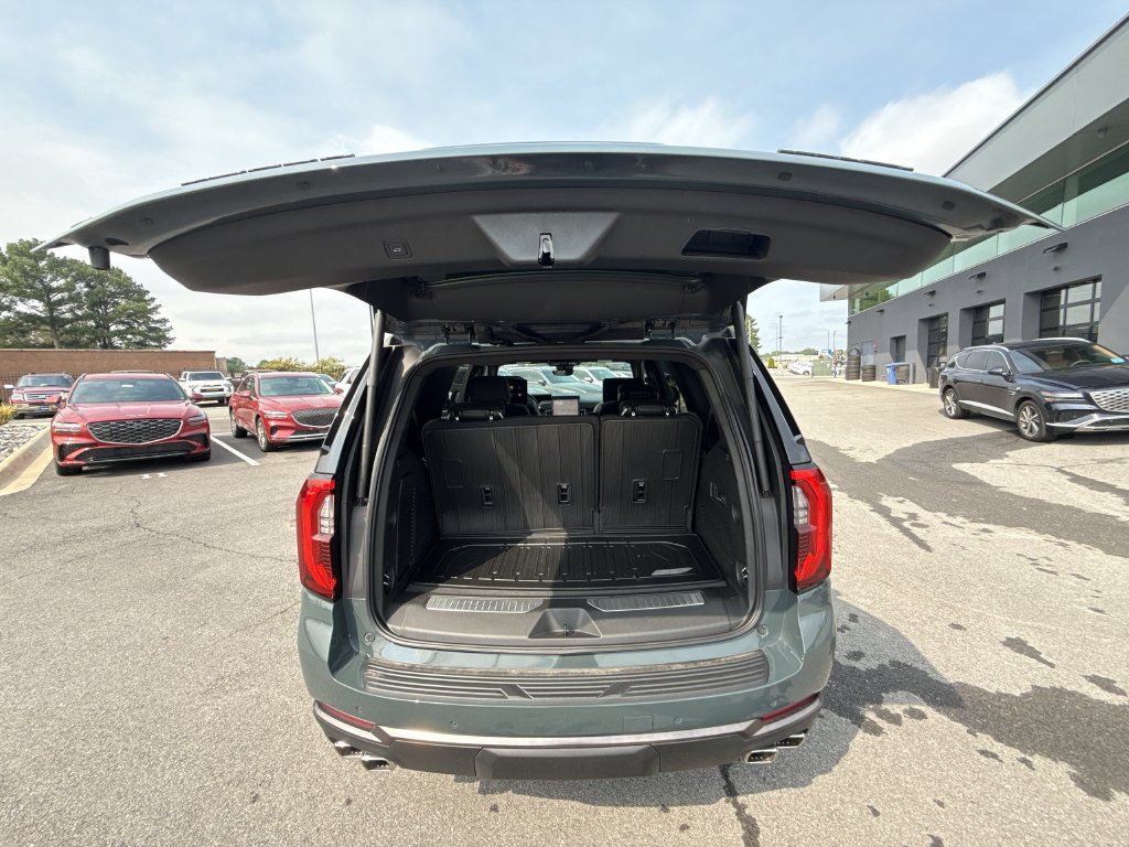 Used 2026 GMC Yukon AT4 Ultimate AWD/4WD image 39