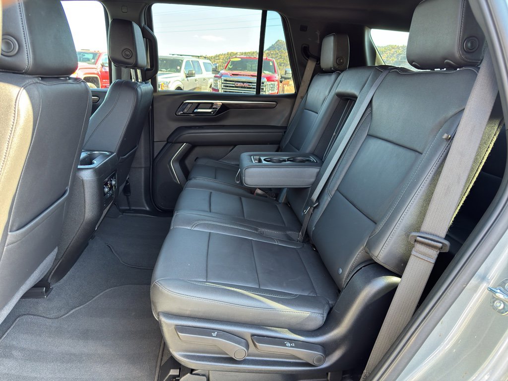 Used 2025 Chevrolet Tahoe LT image 18