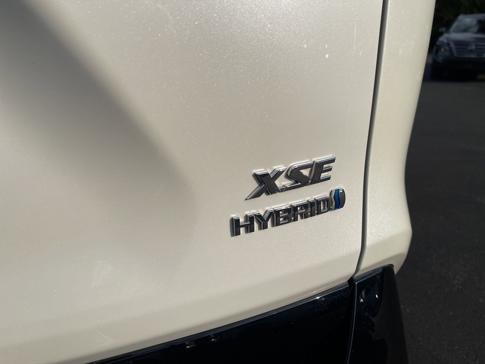 Used 2022 Toyota RAV4 XSE image 19