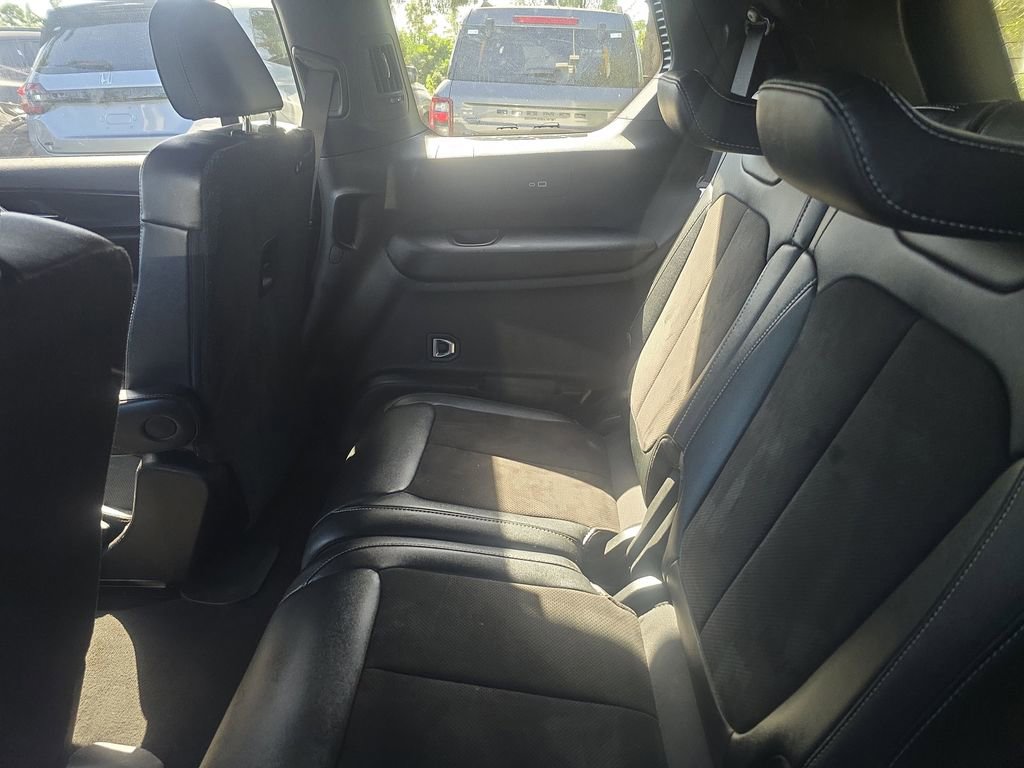 Used 2024 Jeep Grand Cherokee L Altitude image 15