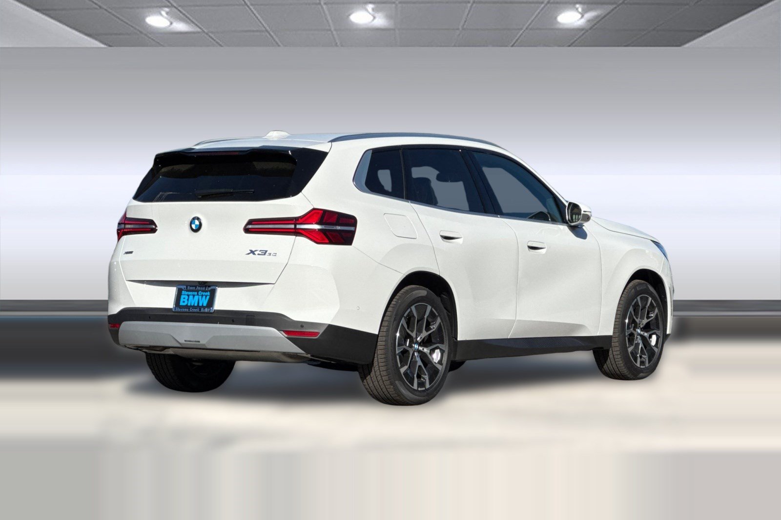 Used 2026 BMW X3 xDrive30i w/ Premium Package AWD/4WD image 9