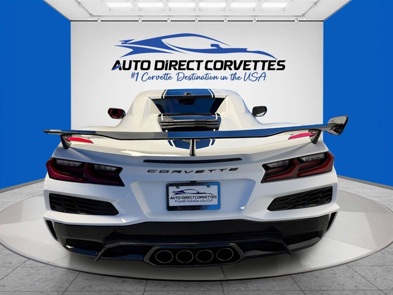 Used 2027 Chevrolet Corvette Grand Sport w/ Z52 Sport Performance Package RWD image 15
