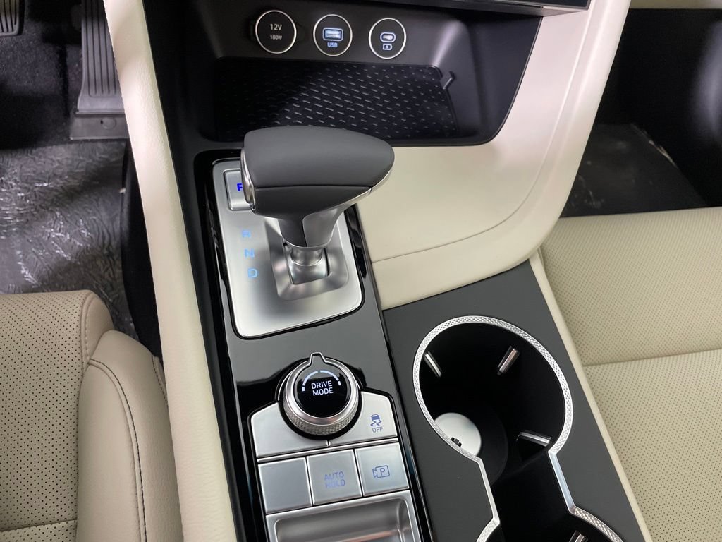 New 2026 Genesis G70 2.5T AWD/4WD image 4