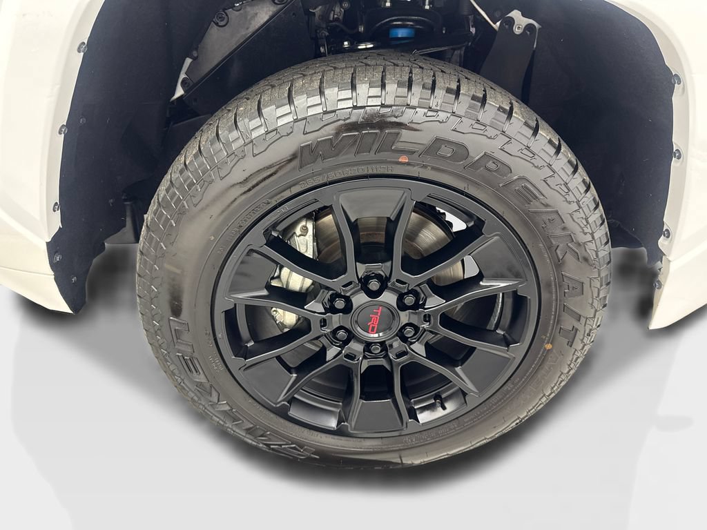 Used 2025 Toyota Tundra Limited w/ TRD Off-Road Package AWD/4WD image 85