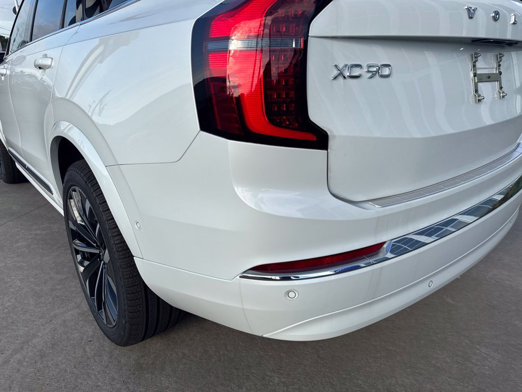 New 2027 Volvo XC90 T8 Ultra AWD/4WD image 15