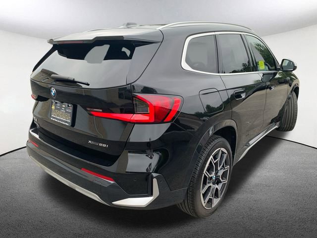 Used 2023 BMW X1 xDrive28i image 13