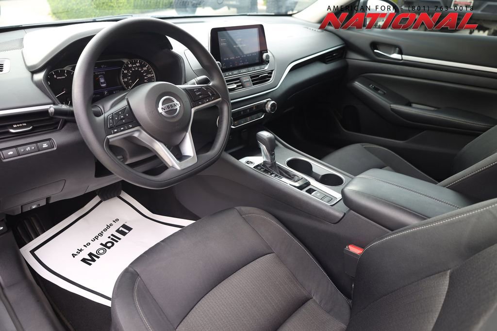 Used 2022 Nissan Altima 2.5 SV image 12