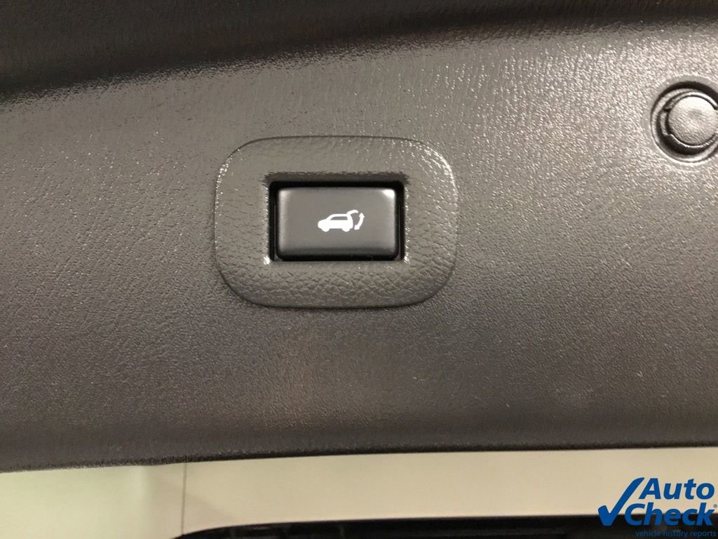 Used 2017 INFINITI QX80 4WD w/ Deluxe Technology Package image 13