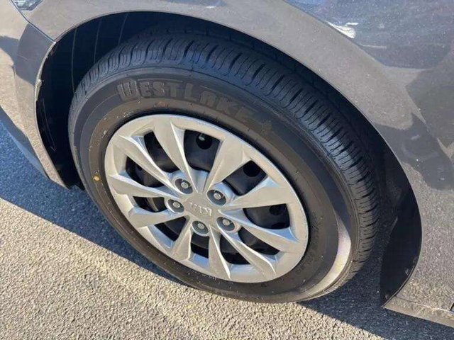 Used 2020 Kia Forte Sedan image 24