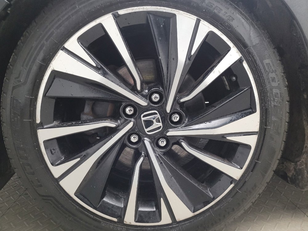 Used 2016 Honda Accord EX-L image 31