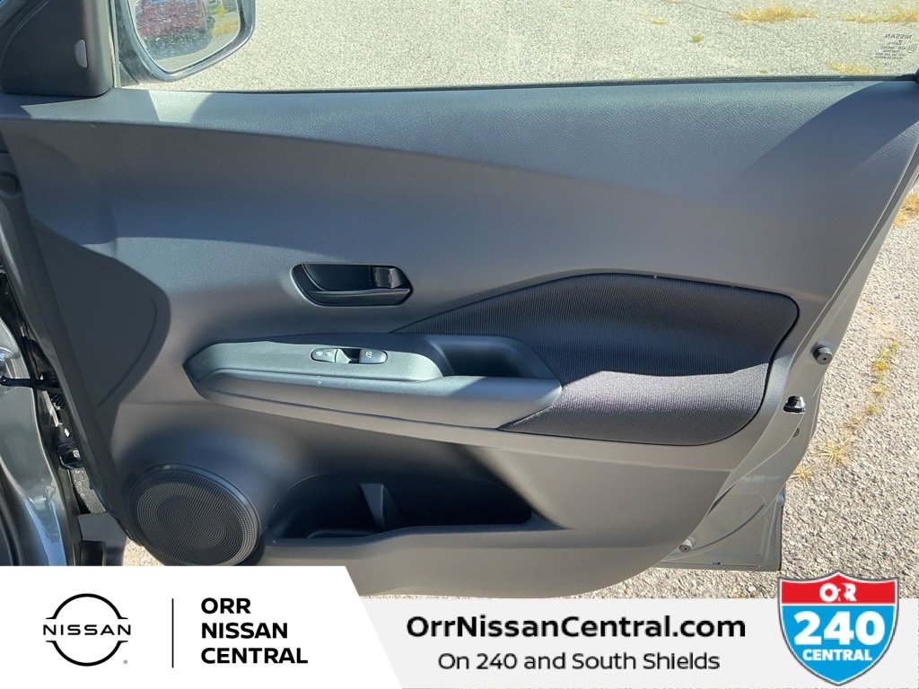 New 2025 Nissan Kicks Play S image 10