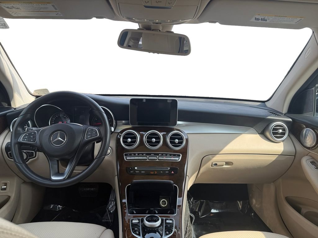 Used 2018 Mercedes-Benz GLC 300 4MATIC image 13