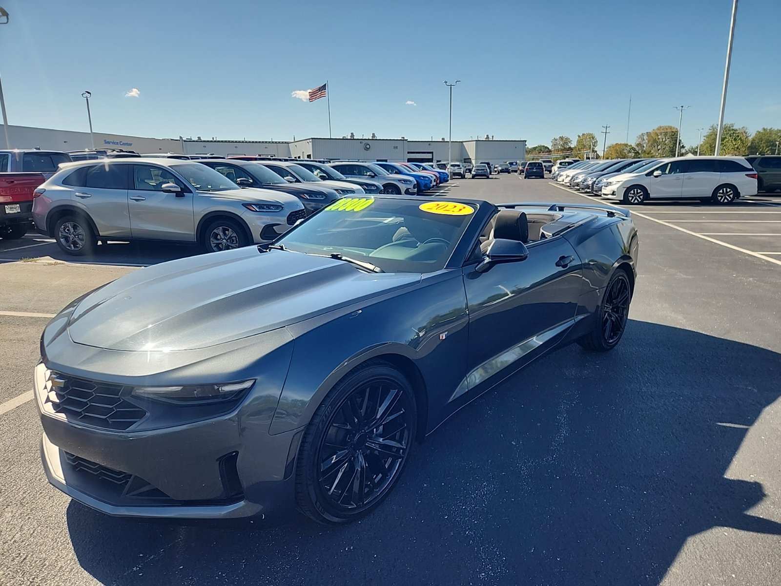 Used 2023 Chevrolet Camaro LT RWD image 15