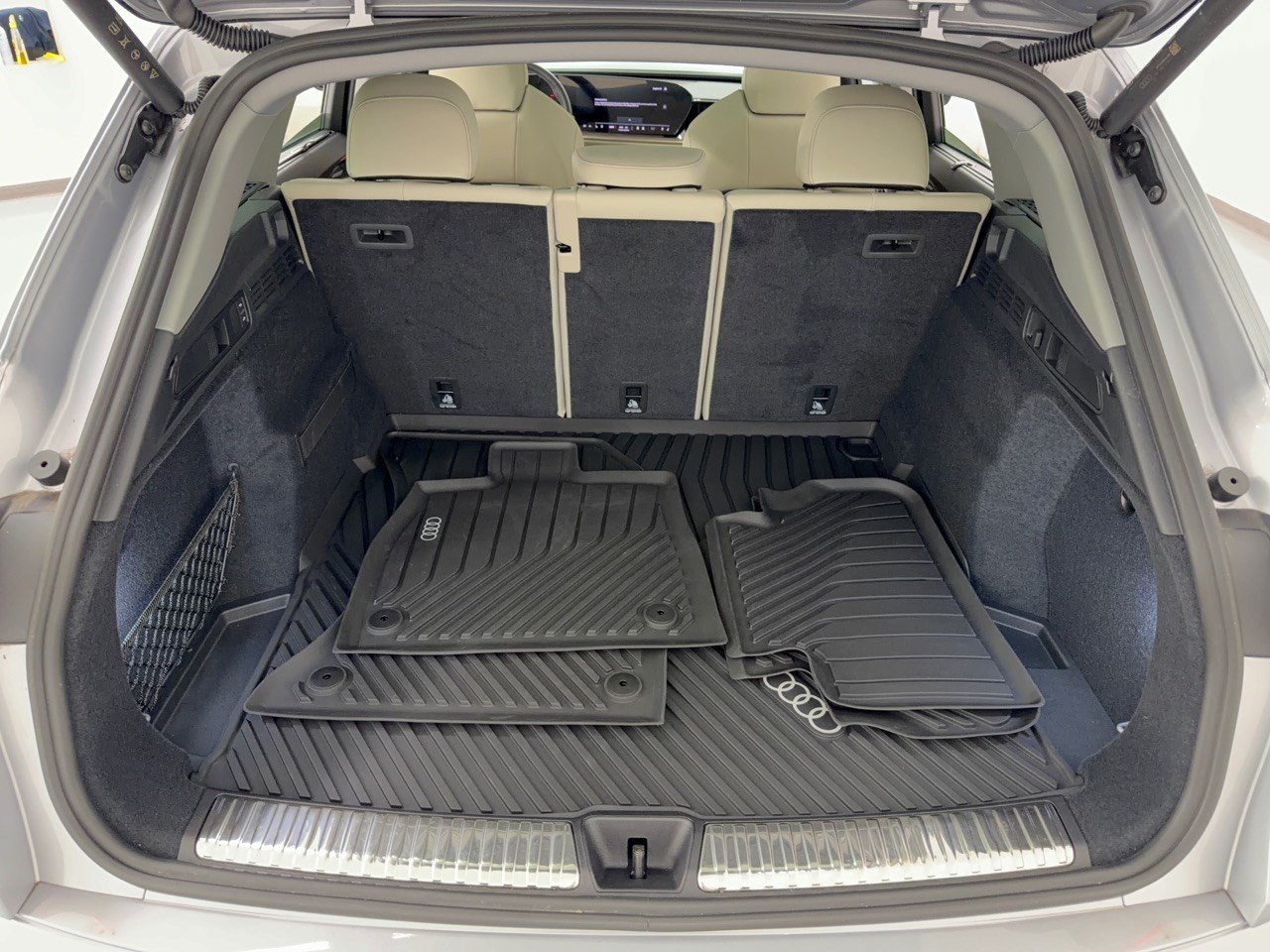 Used 2025 Audi Q5 Prestige AWD/4WD image 28