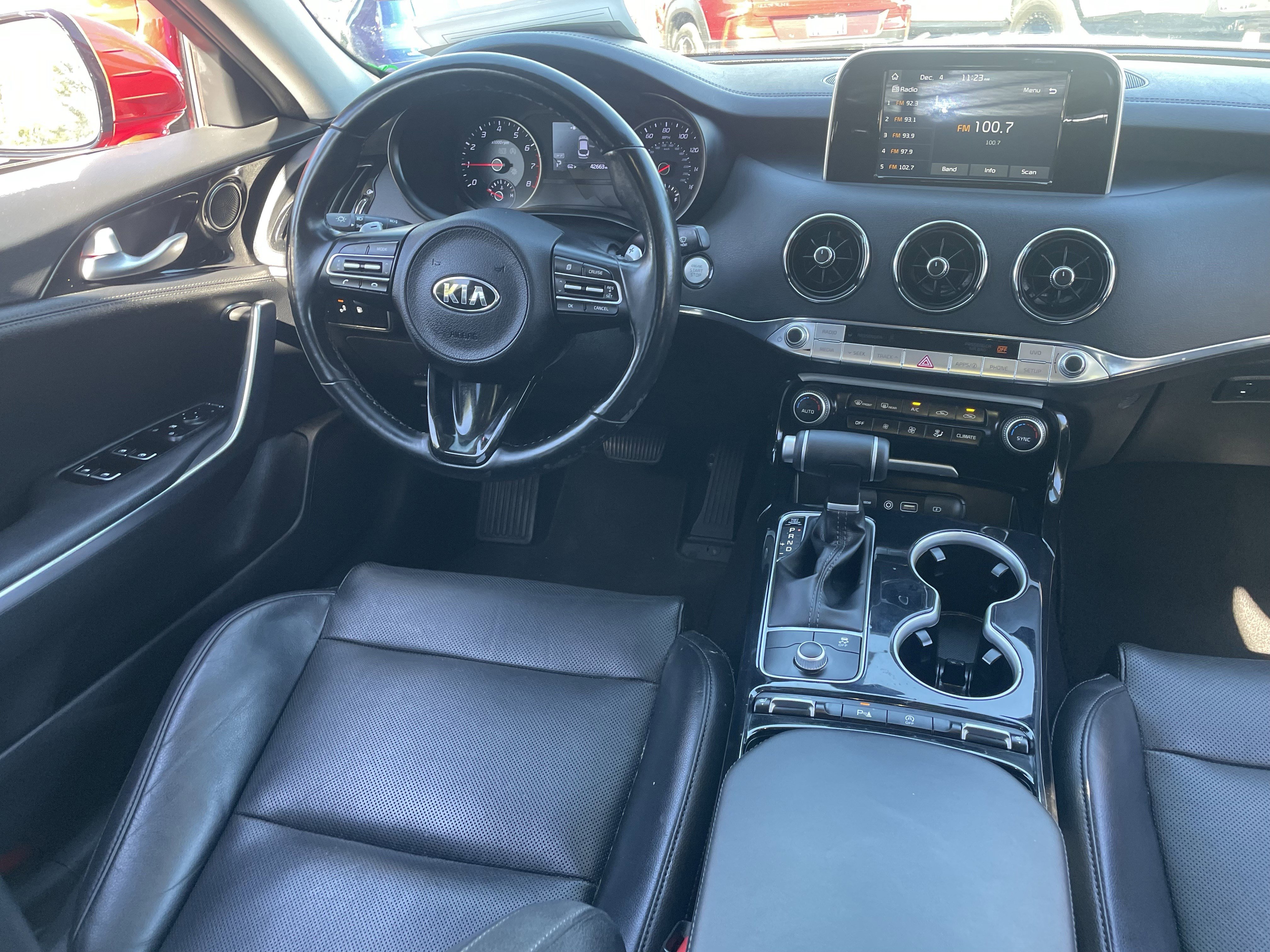 Used 2019 Kia Stinger image 12