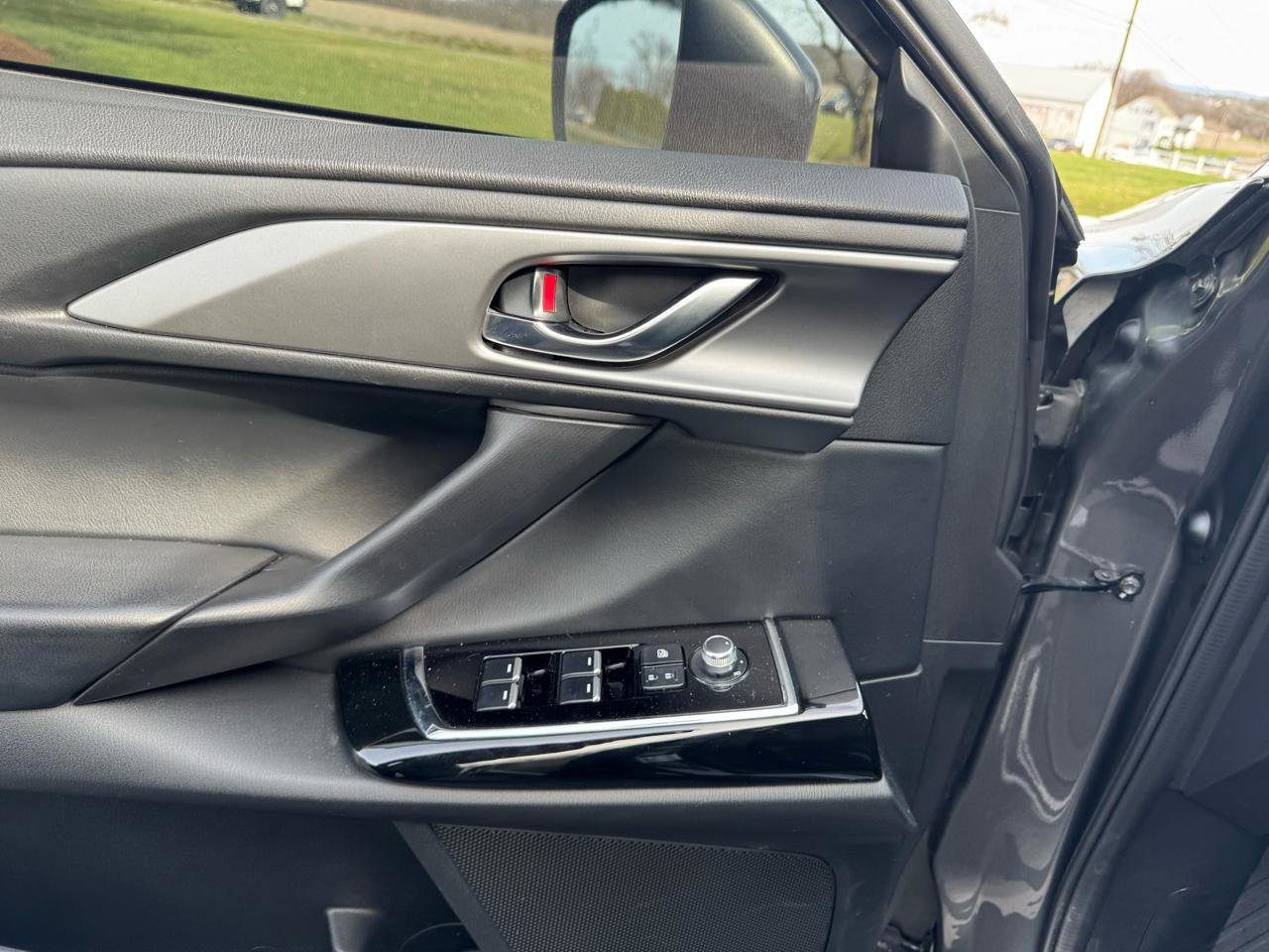 Used 2022 MAZDA CX-9 Touring image 16