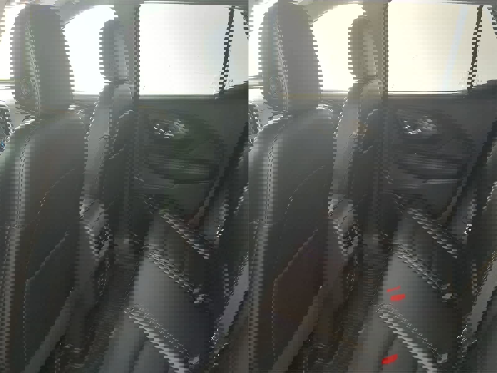 Used 2021 GMC Terrain SLT image 18