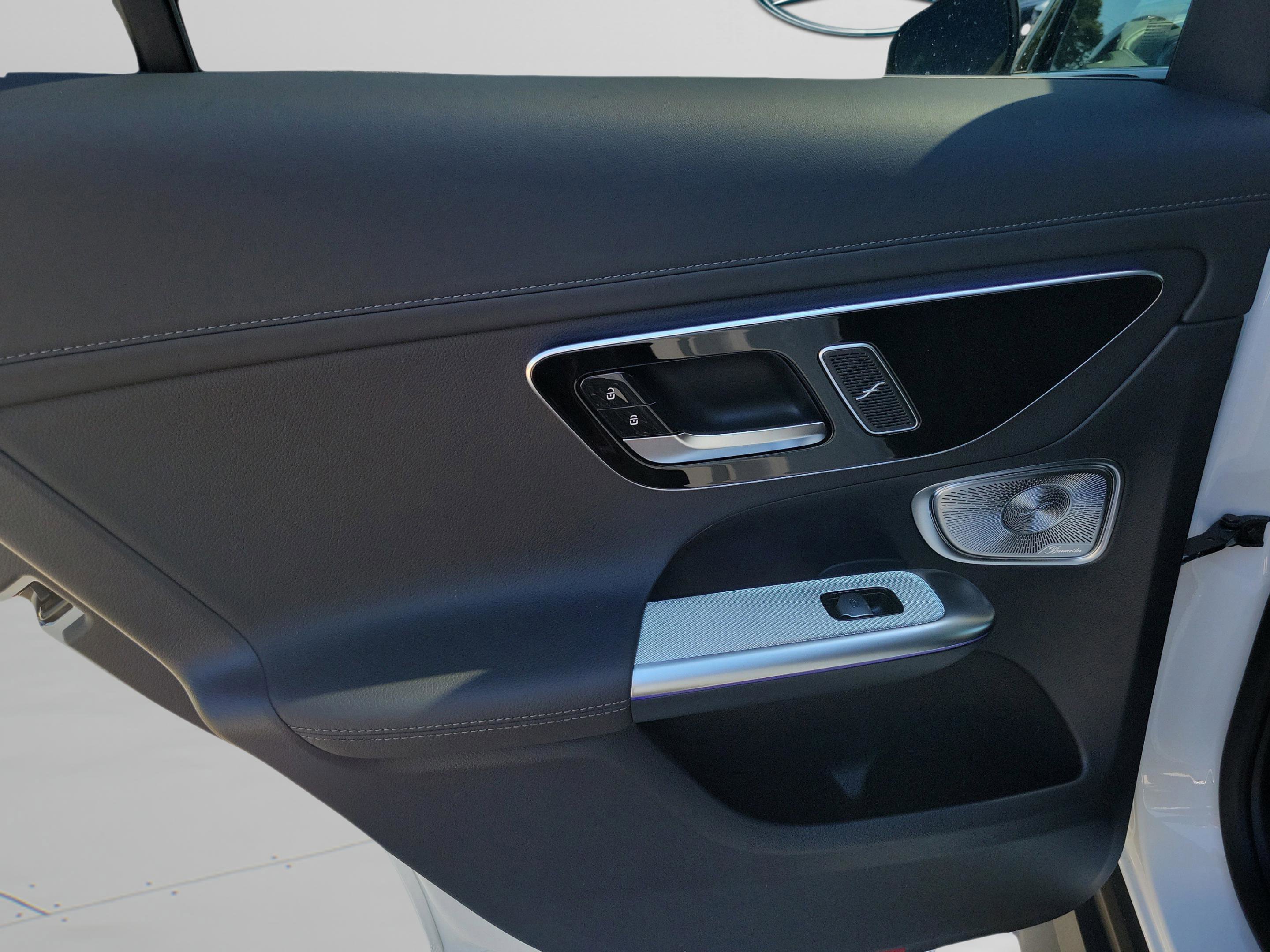 Certified 2026 Mercedes-Benz GLC 300 4MATIC image 12