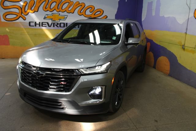 Used 2023 Chevrolet Traverse RS w/ LPO, Floor Liner Package AWD/4WD image 4