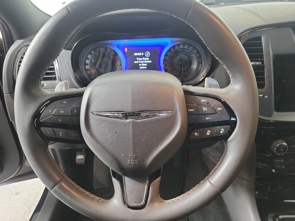 Used 2023 Chrysler 300 S w/ Comfort Group RWD image 16