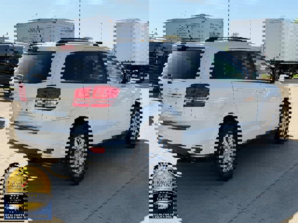 Used 2019 Dodge Journey SE FWD image 5