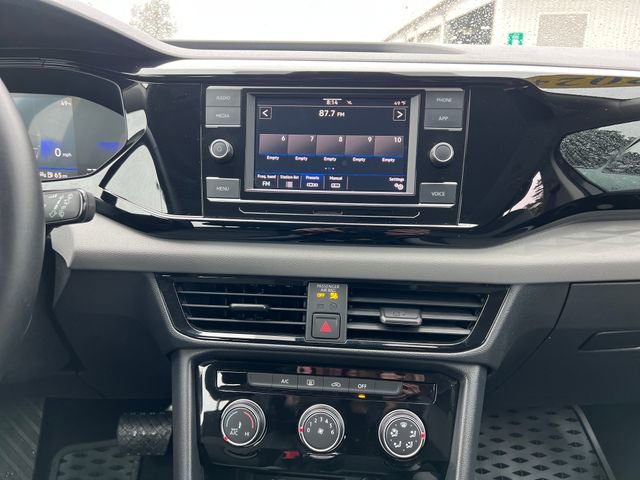 Used 2024 Volkswagen Taos S FWD image 25