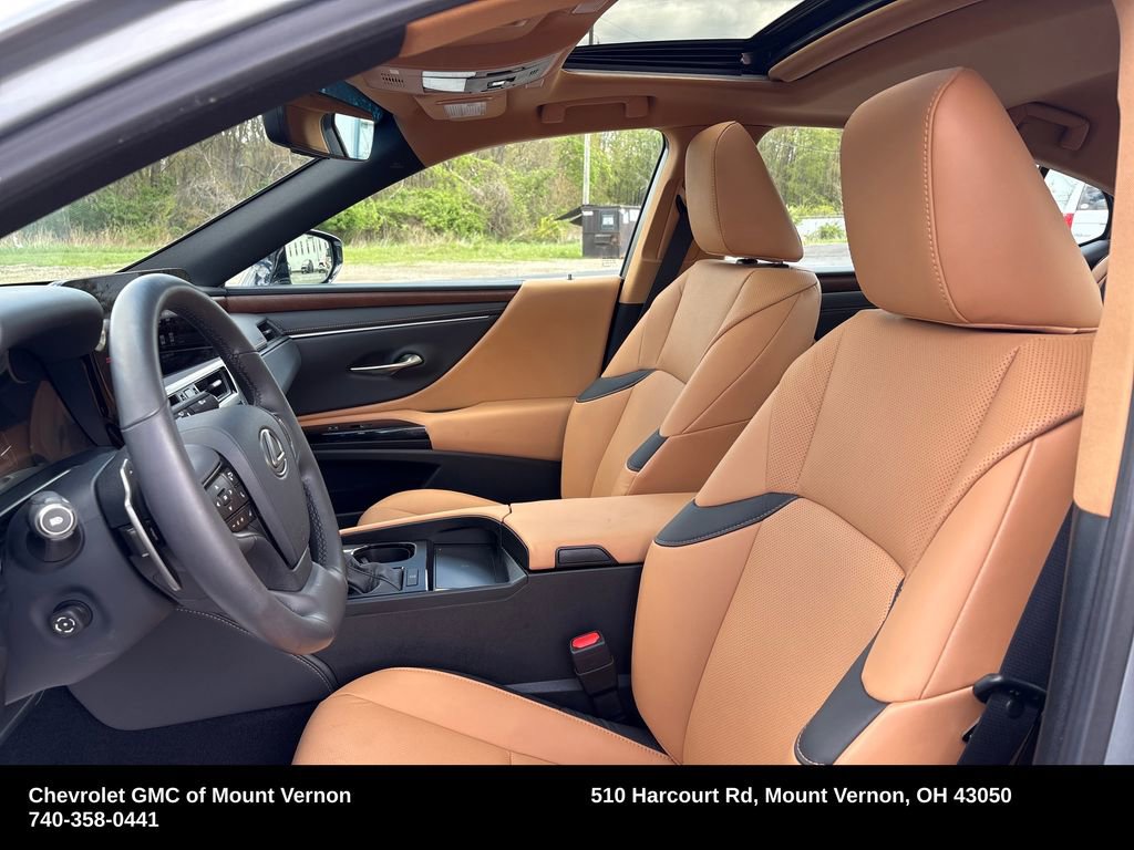 Used 2025 Lexus ES 350 w/ Premium Package image 12