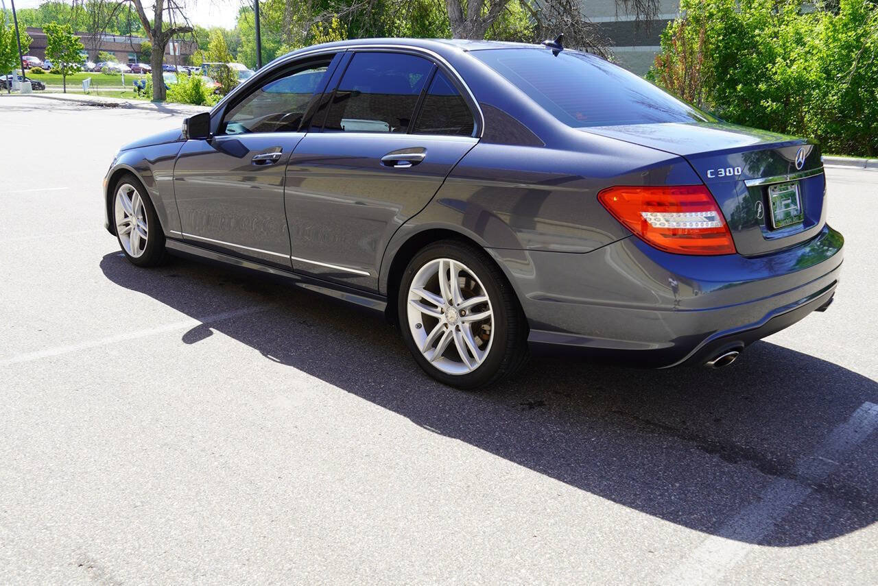 Used 2013 Mercedes-Benz C 300 4MATIC Sedan image 8