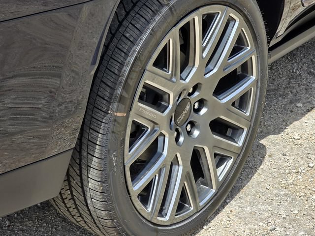 New 2026 GMC Yukon Denali Ultimate AWD/4WD image 5