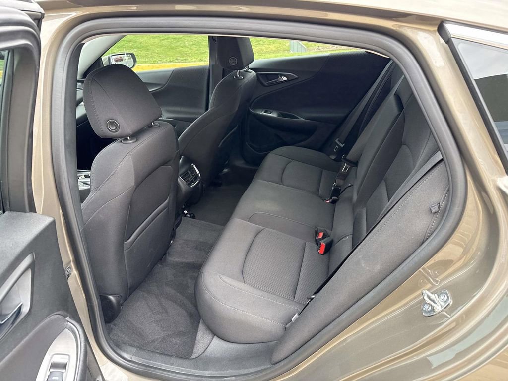 Used 2020 Chevrolet Malibu LT image 10