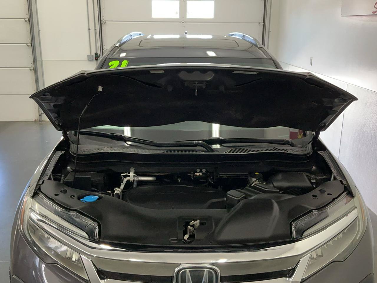 Used 2021 Honda Pilot Touring image 32