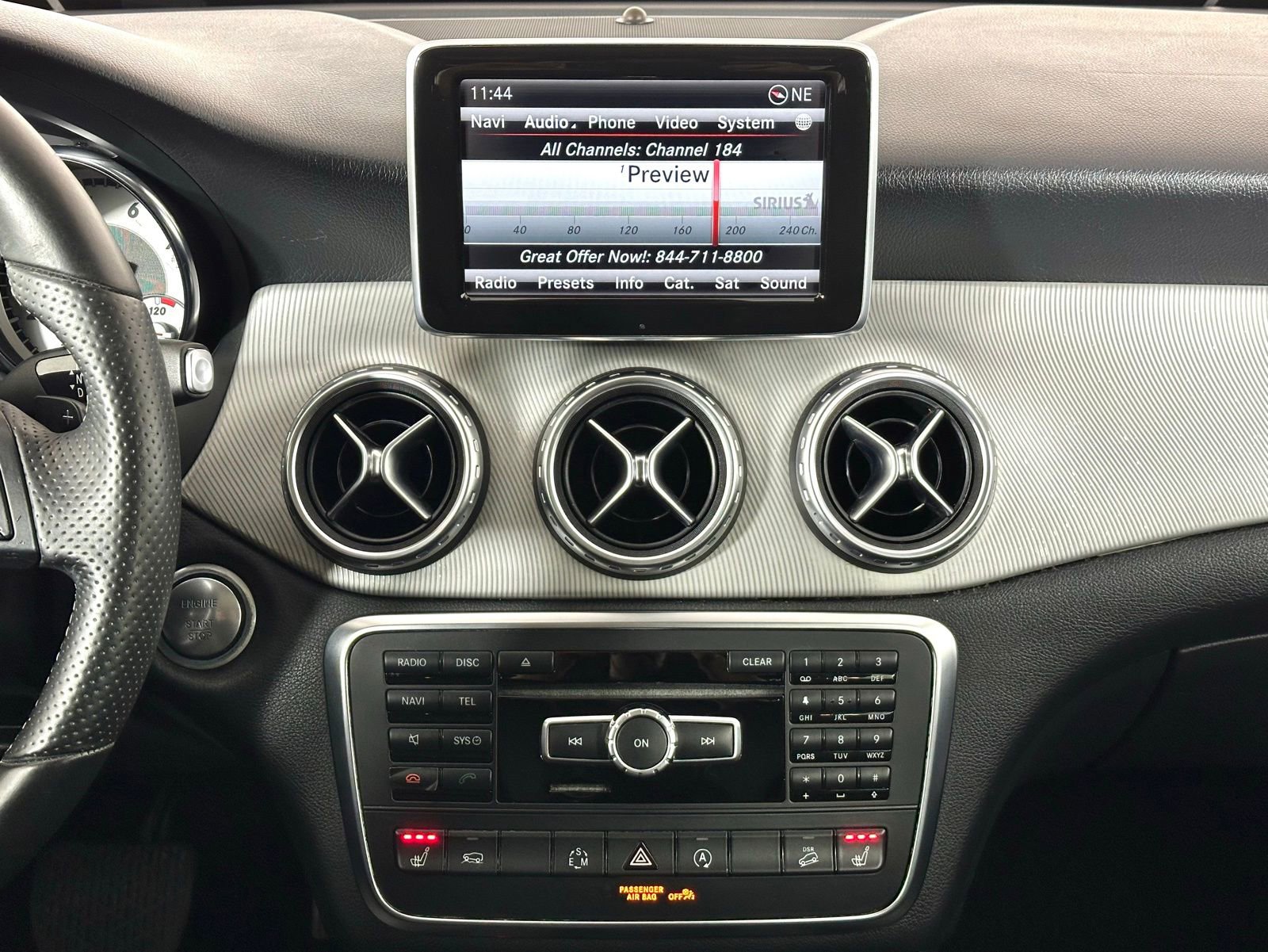 Used 2015 Mercedes-Benz GLA 250 4MATIC image 14