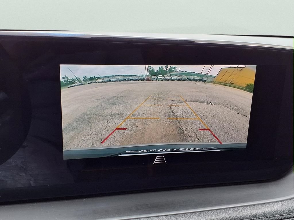 Used 2025 Buick Encore GX Preferred FWD image 11