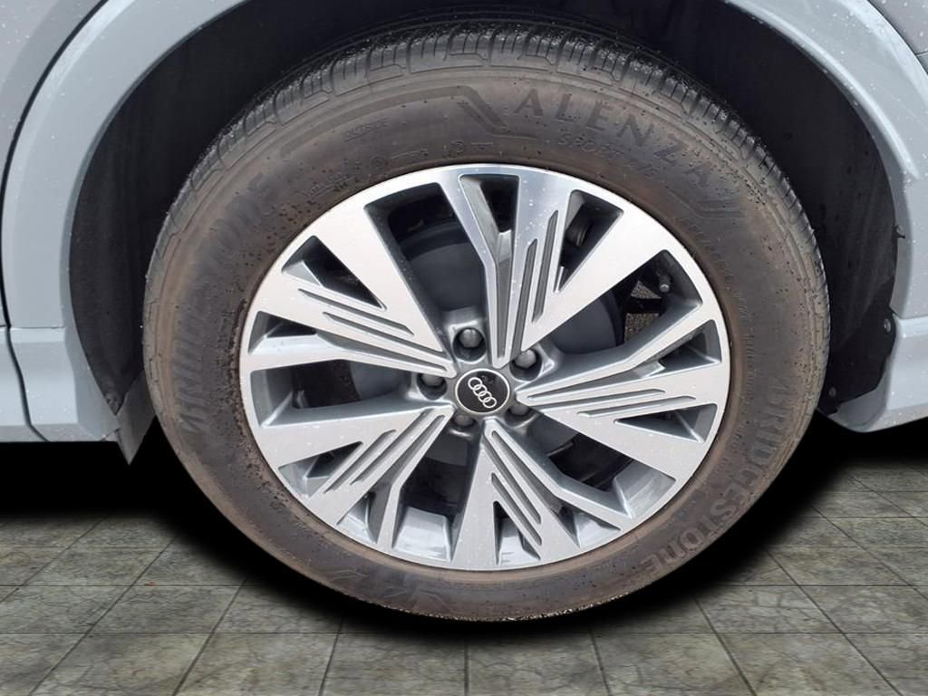 Certified 2023 Audi Q4 e-tron Premium Plus w/ Premium Plus image 6